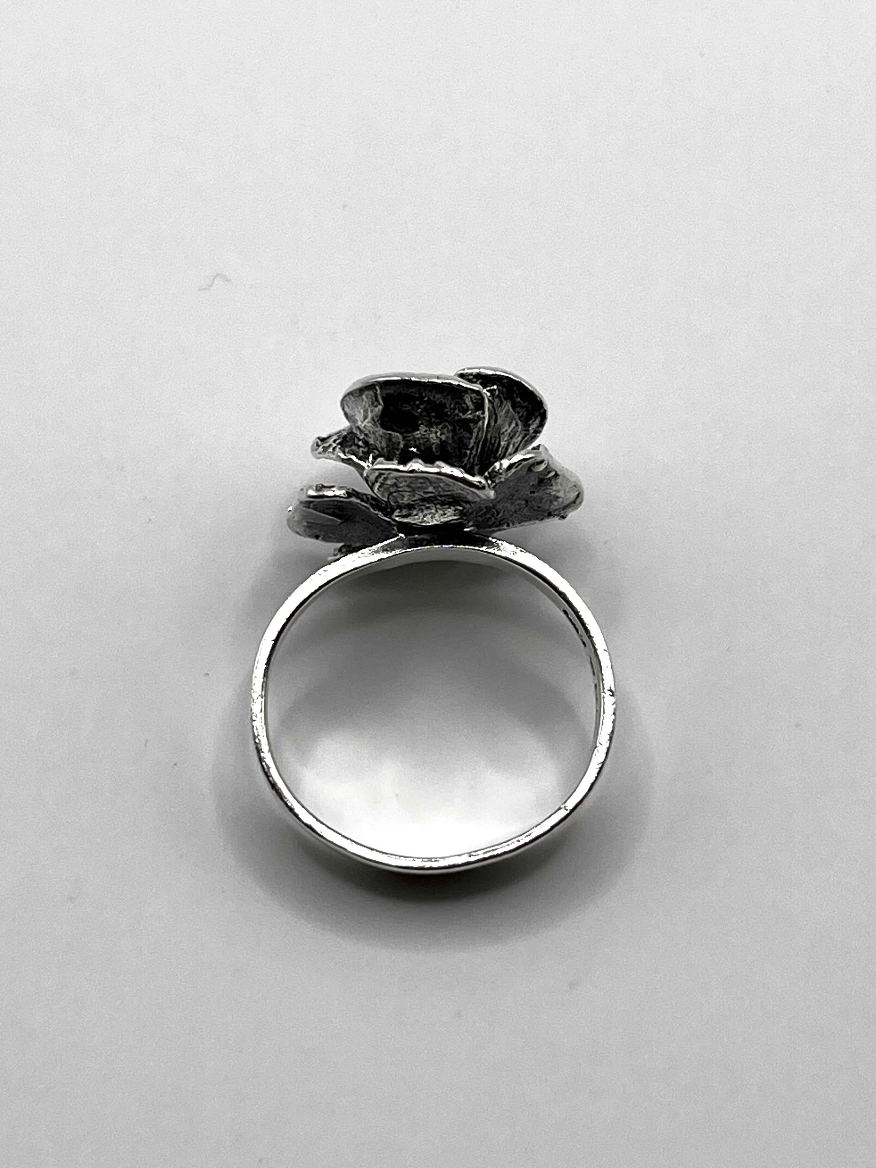 Vintage 830 Hopea Ruususormus - 17.25mm - Martti Viikinniemi 1970