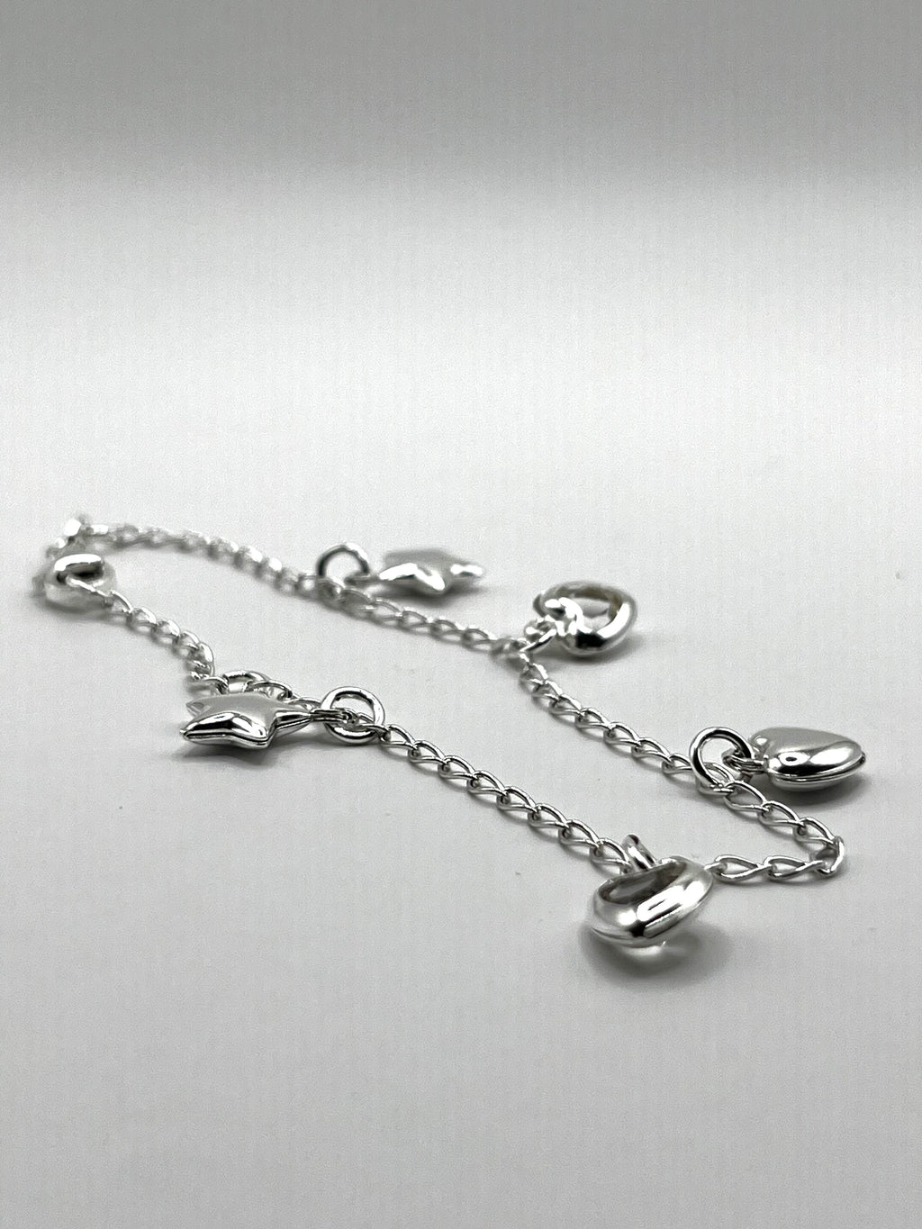 925 Hopea Rannekoru Riipuksilla 18cm