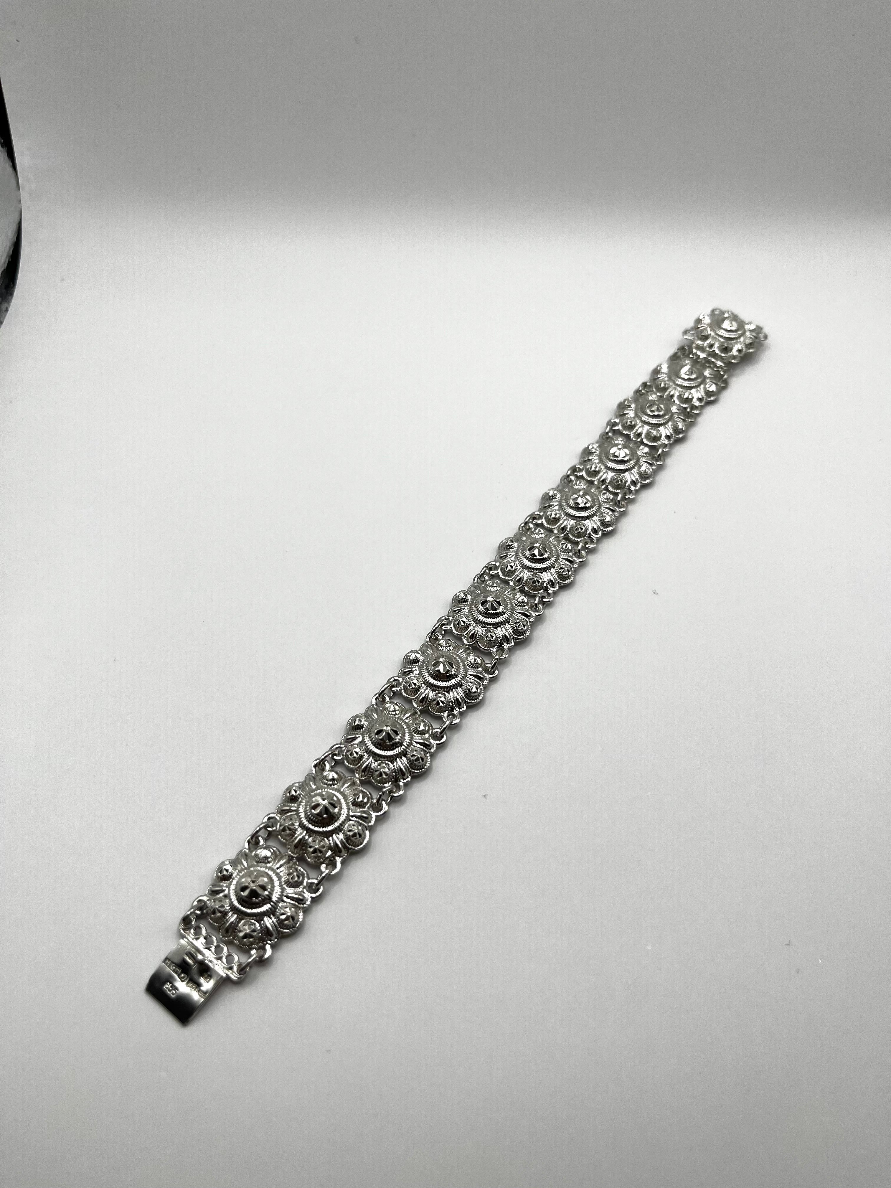 Vintage 813 Hopea Rannekoru L.Gunnari 16mm, 19cm