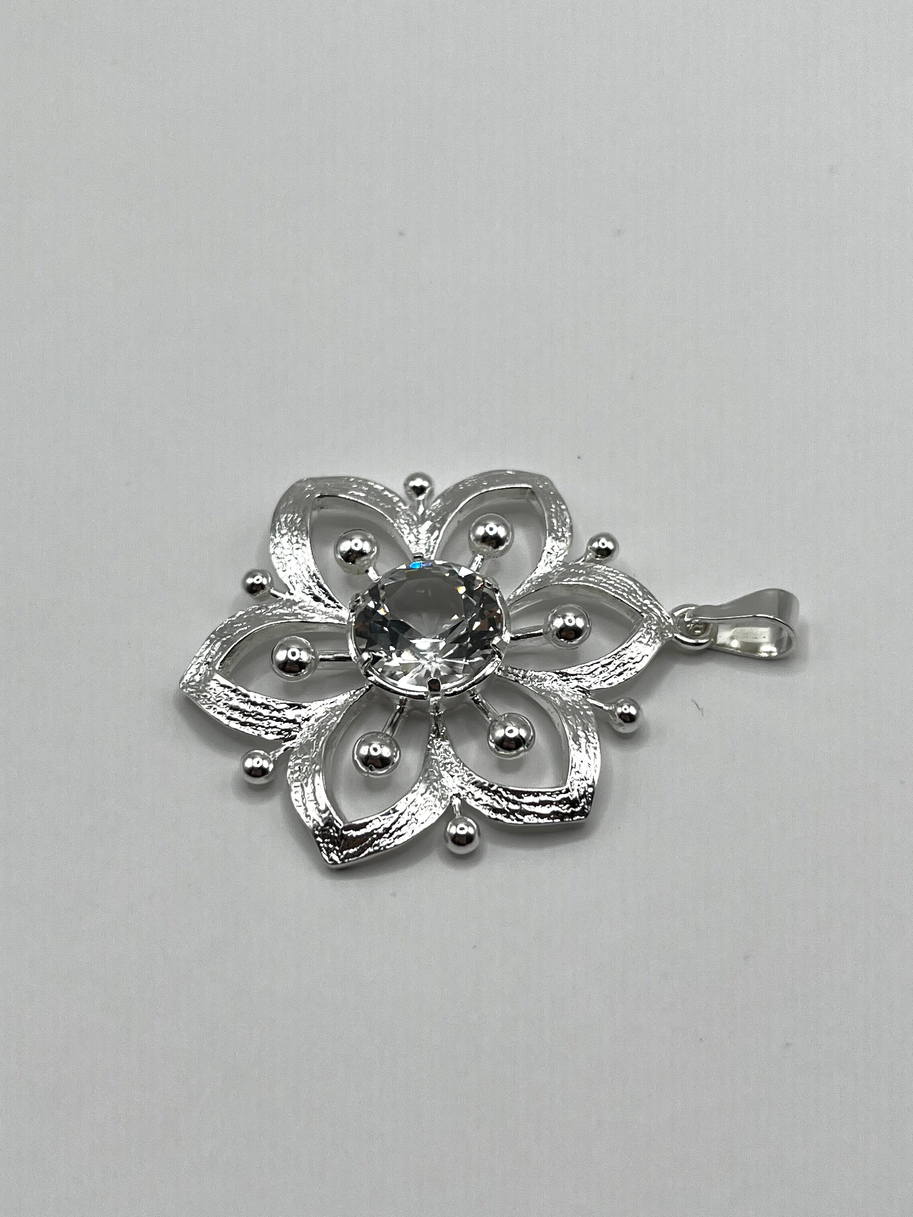 Vintage 830 Hopea Riipus 40mm x 35mm